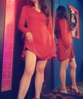 Страстная, игривая и ненасытная! Погрузись в мир наслаждения со мной. Я помогу расслабиться, отвлечься от рутины и привнести яркие краски в твою жизнь. Фото мои, жду встречи! 6942, 21 год